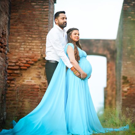 Maternity rental gown